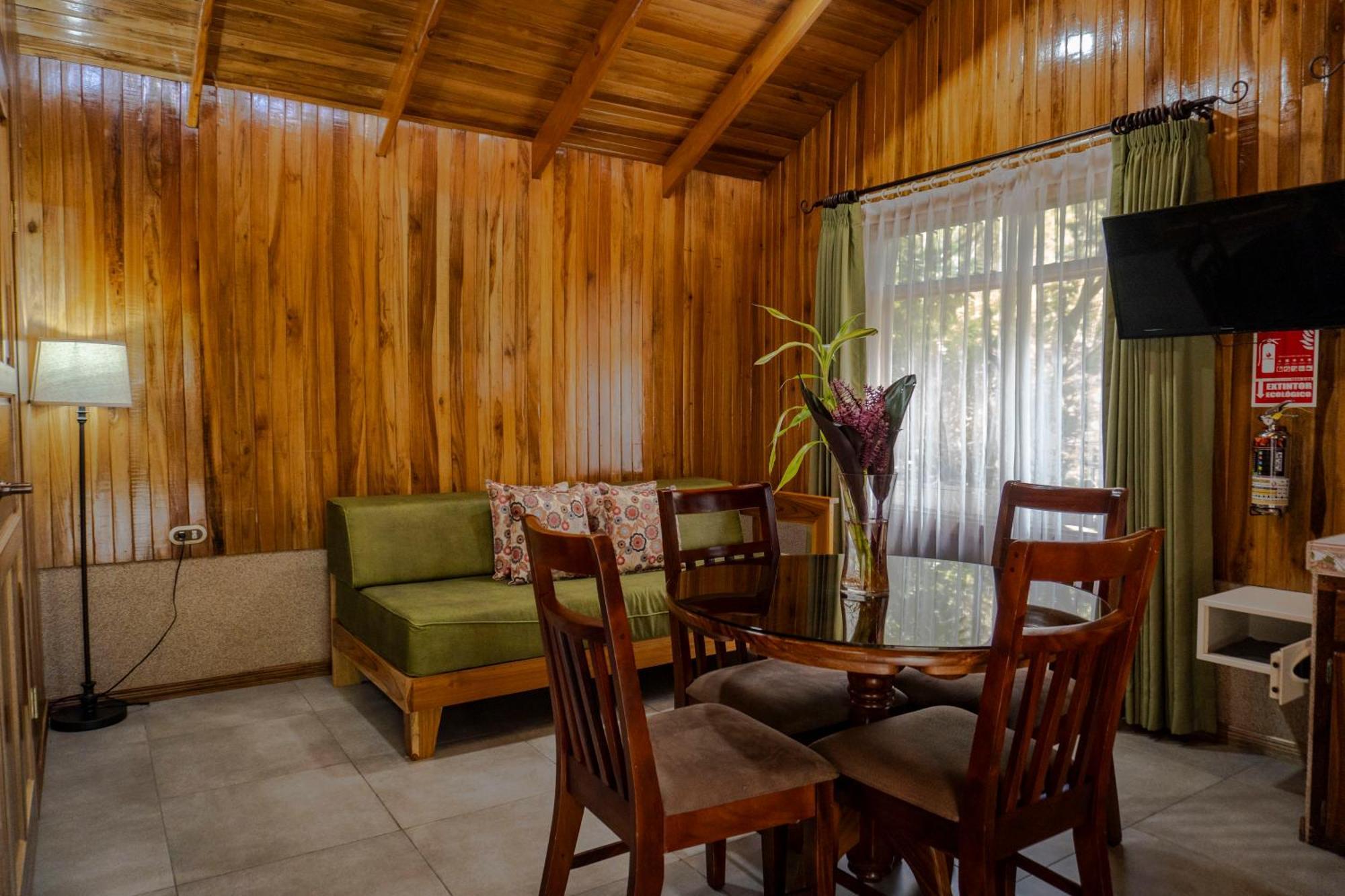 Los Pinos Cabins & Reserve Monteverde Exteriér fotografie